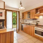 Casa Flora-Grande Appartamento A Garda