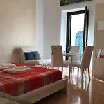 A Due Passi Da Giulietta-Casa Capuleti