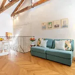 Atmosfere Autentiche Nel Cuore Di Venezia
