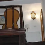 Mimi'S Studios