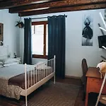 Al Moin Beds & Homes