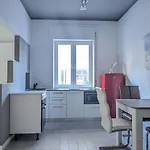 Bardolino Studio - Lakeside Gem