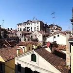 Majestic Rialto House By Wonderful Italy
