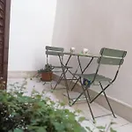 Ammoniteapartments Arena Da Lucia
