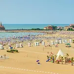 Apartment In Porto Santa Margherita Ve