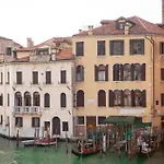 Do Leoni Apartments Venice