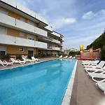 Hotiday Residence Garda