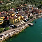 Lake Front Hotel Brenzone