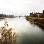 Adige Suite In The Heart Of Verona