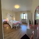 The Little Lake Verona Villa