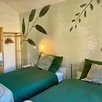 Wisteria Apartment