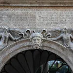Palazzo Valmarana