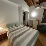 Sottocastello Apartments