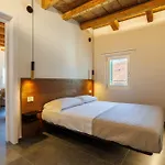 1823 Room
