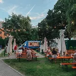 Entire Industrial Flat Venice With Patio - Free Parking