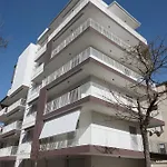 R1 Apartment
