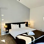 Residence Surian