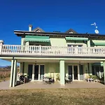 Residenza Pastrengo Apartments - Regarda Travel