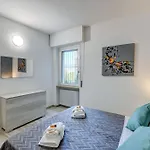 Apartment Luna - Holiday Apartments Brenzone