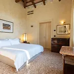 Palazzo Remer - Luxury Apartments - By Bricola Apartments
