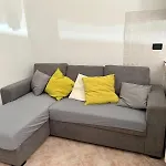 Casa Athena, Ampio Bilocale Vicino Gardaland