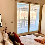 Appartamento In Centro La Piazza