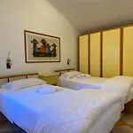 Lakeside Residence 'Al Crero'