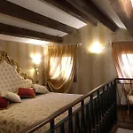 Casa Savoia & Casa Jolanda