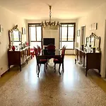 Ve-Nice Suite Formosa C5141