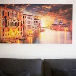 Ca Della Luna Venexiana By Venicevillas
