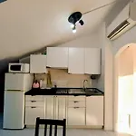 Guasco'S Apartment Monolocale Con Ampio Terrazzo