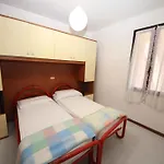 Apartments In Rosolina Mare 24877