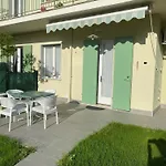 Oleander House Apartments
