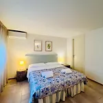 Welcome Traveller Leda Rooms