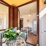 Miralago Apartments - Regarda Travel
