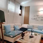 Maison Papa, Una Casa Per Sentirsi A Casa.