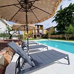 Villa Castelli