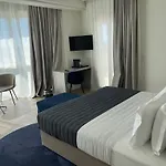 Hotel Petit Palais