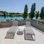 Aurora Aparthotel