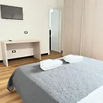 Infinity House - Eleganza Moderna Tra Treviso E Venezia