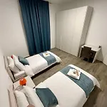 Lovely Bridge View Apartment Close To Padua City Center