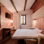 Rosso Veneziano