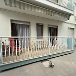 Villa Smeralda-Solo Per Famiglie- Walterigato Apartments