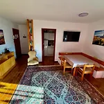 Appartamento Per Famiglie In Centro Ad Asiago Con Posto Auto E Ampio Giardino