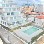 Tahiti Suite Frontemare - Jesolo - Solo Famiglie