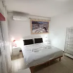 Briani Venice Apartment With Private Patio