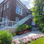 Magnolia Holiday Apartment