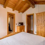 Dolomiti Skyview Duplex - 15 Minutes From Cortina