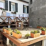 Huebsche Wohnung Mit Terrasse, Rialtobruecke In Der Naehe