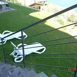 Wohnung Nr, 5 Mit Terrasse Und Garten Und Seeblick